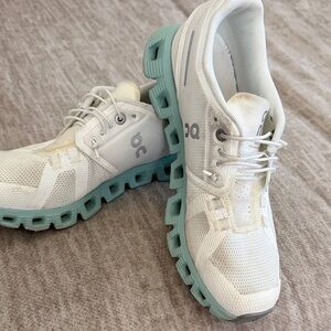 On Running Women's Cloud Athletic Shoes - White with Mint Sole